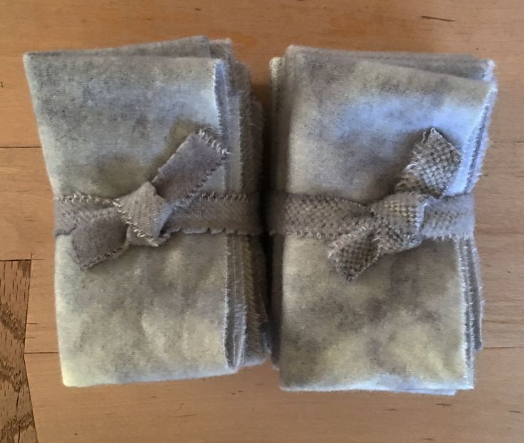 LIGHT CHARCOAL GREY Hand Dyed Wool Bundle for Primitive Rug Hooking and Wool Applique