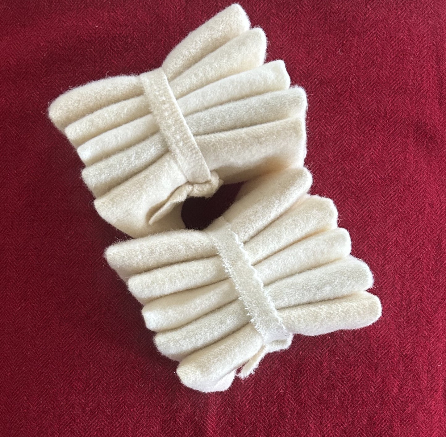 WHITE MIX of Mill Dyed Wool for Wool Applique and Rug Hooking