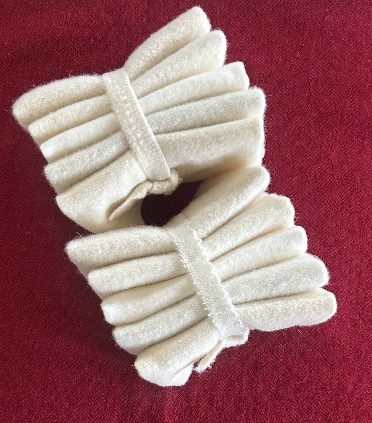 WHITE MIX of Mill Dyed Wool for Wool Applique and Rug Hooking