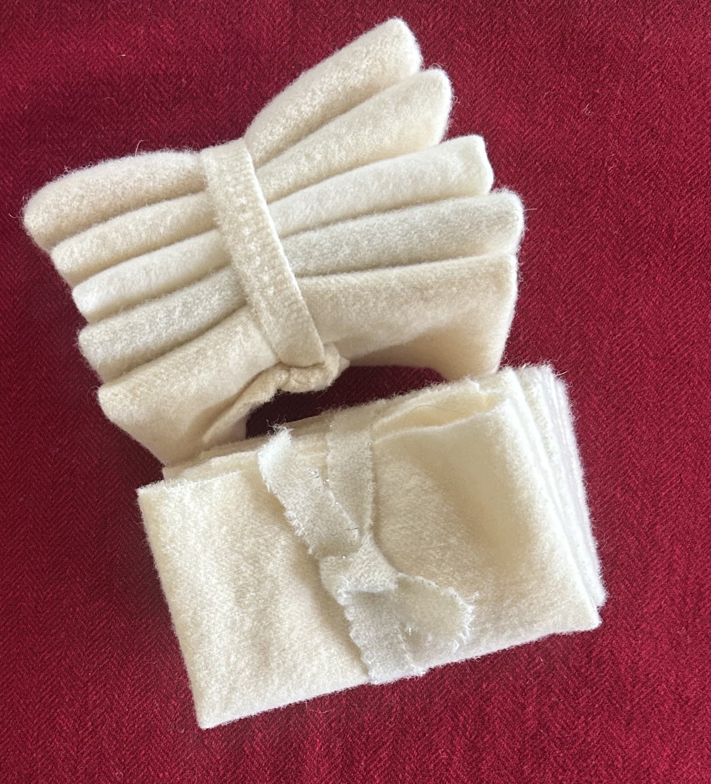 WHITE MIX of Mill Dyed Wool for Wool Applique and Rug Hooking