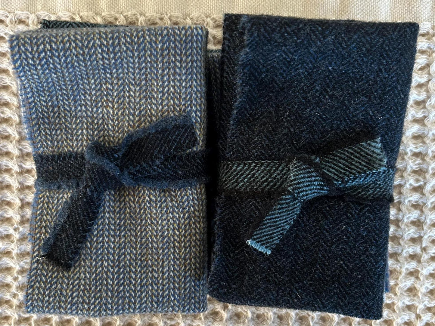 BLUE MIX of Mill Dyed Wool for Wool Applique and Rug Hooking