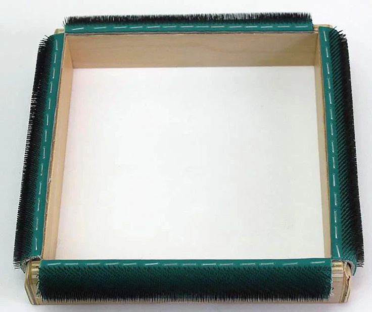 14" x 14" Rug Hooking and or Punch Needle Embroidery Frame Free Shipping