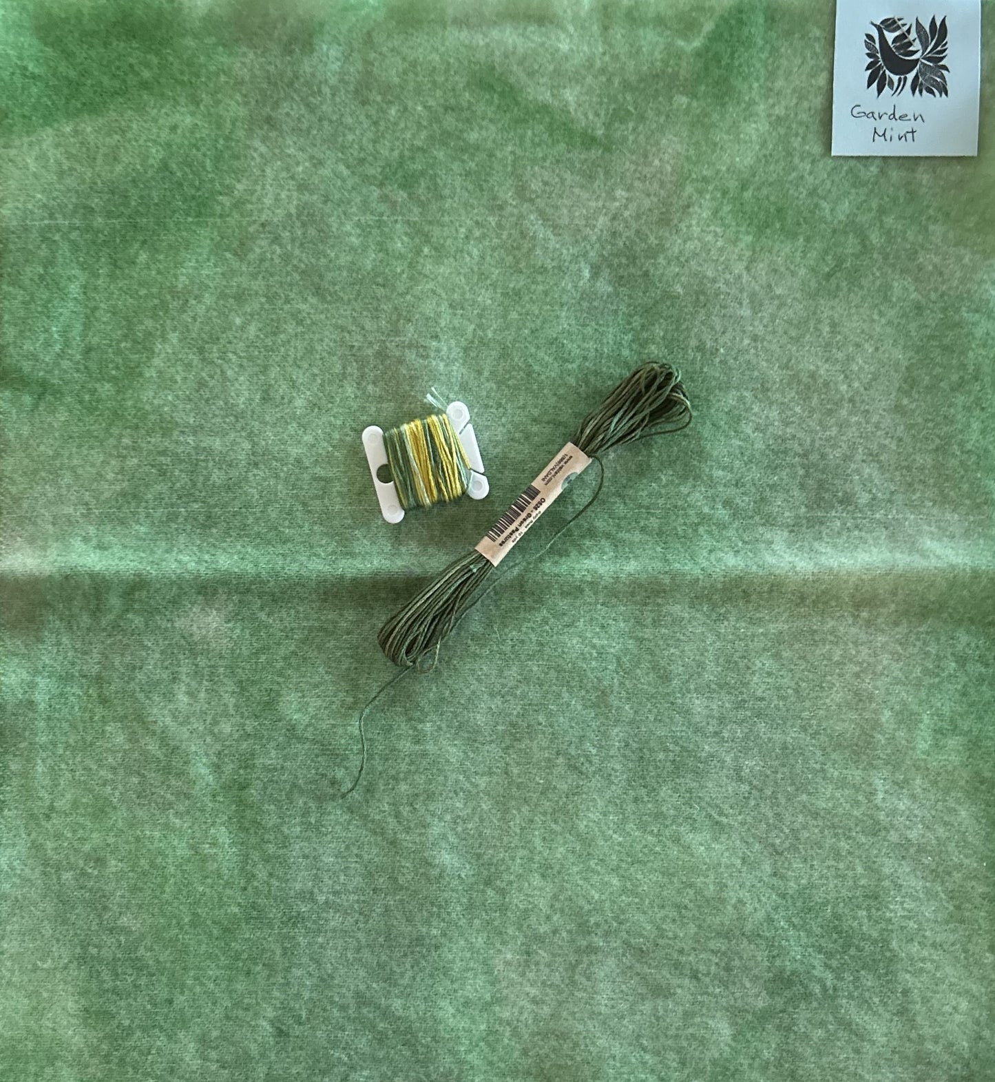 GARDEN MINT Hand Dyed Fat Eighth and Coordinating Threads