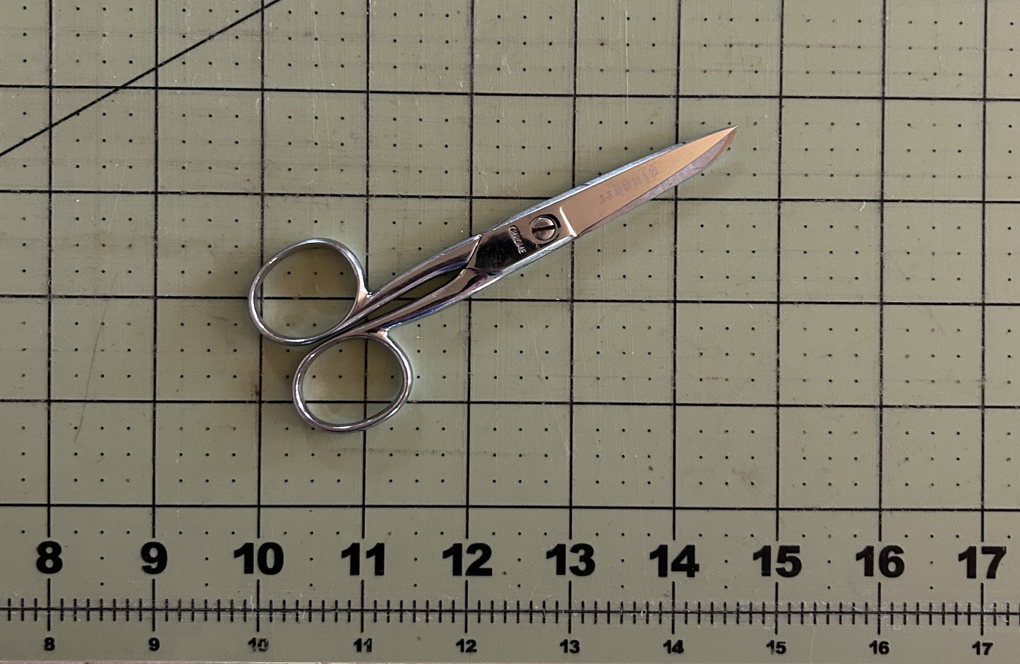 GINGHER SCISSORS 5"