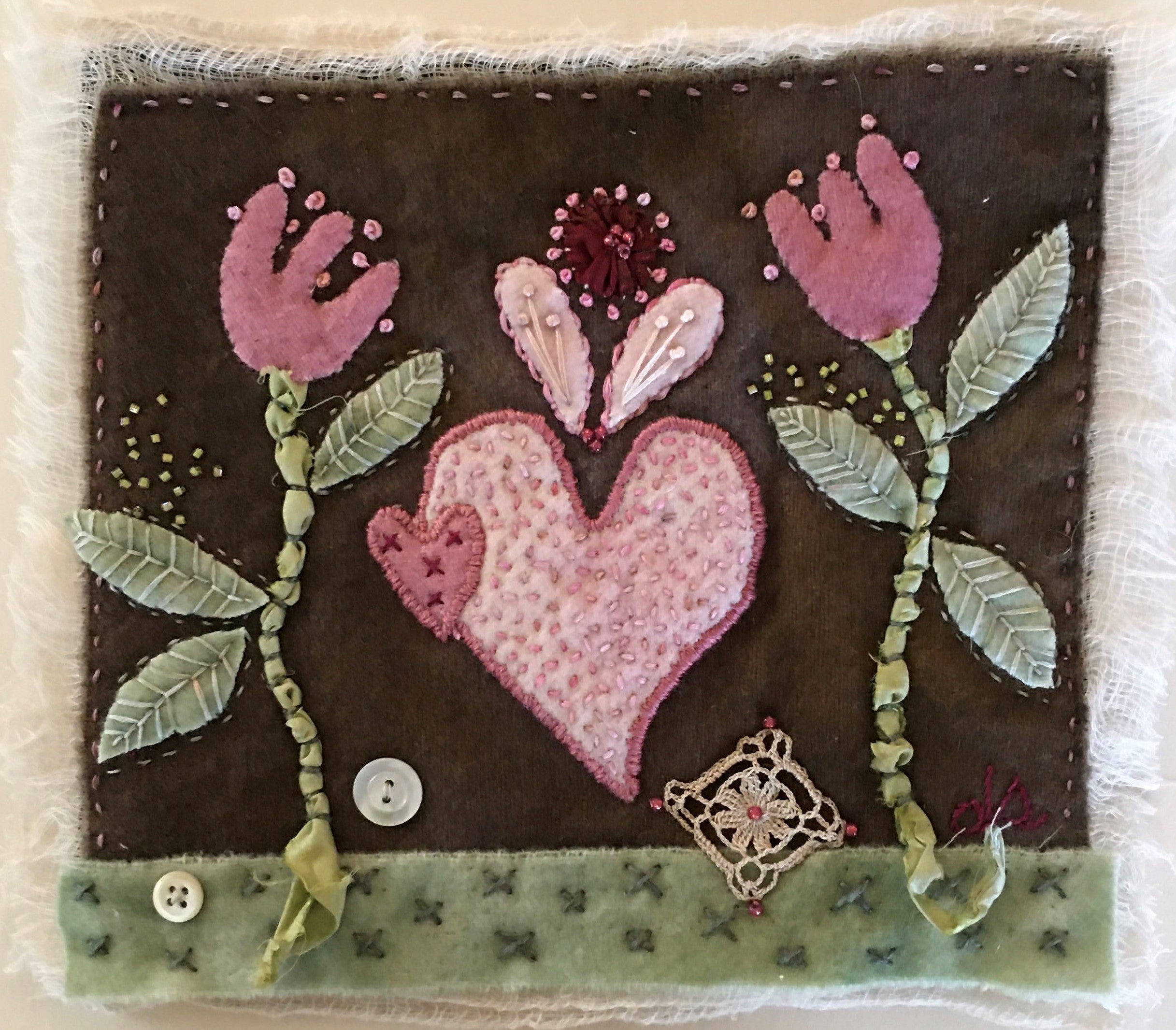 TWO HEARTS Wool Applique Kit